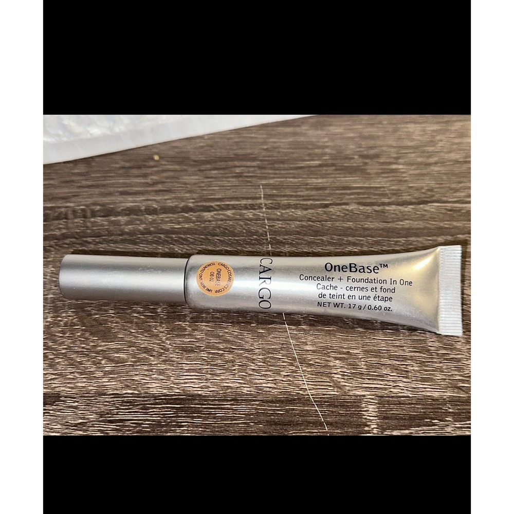 Cargo OneBase Concealer Foundation OB 02 Silver Tube Wand Applicator 2-in-1 face